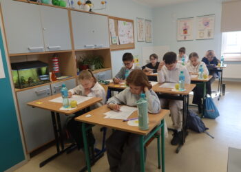 „Rusz Główką” w gminie Krotoszyn. Ponad setka uczniów zmierzyła się z matematyką