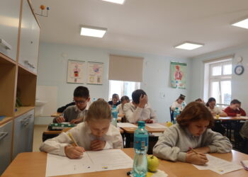 „Rusz Główką” w gminie Krotoszyn. Ponad setka uczniów zmierzyła się z matematyką