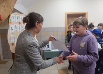 „Rusz Główką” w gminie Krotoszyn. Ponad setka uczniów zmierzyła się z matematyką