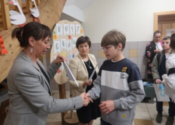 „Rusz Główką” w gminie Krotoszyn. Ponad setka uczniów zmierzyła się z matematyką