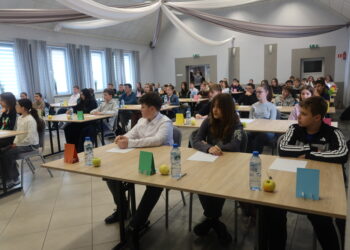 „Rusz Główką” w gminie Krotoszyn. Ponad setka uczniów zmierzyła się z matematyką