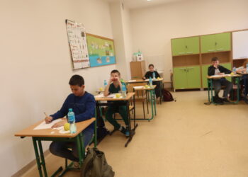 „Rusz Główką” w gminie Krotoszyn. Ponad setka uczniów zmierzyła się z matematyką