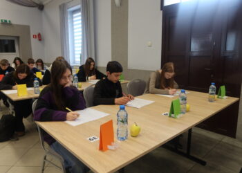 „Rusz Główką” w gminie Krotoszyn. Ponad setka uczniów zmierzyła się z matematyką