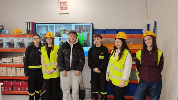 Kiliniada w Zdunach i nowe możliwości dla uczniów. Otwarto pracownię logistyczną