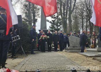 Uroczystości 86. rocznicy Zbrodni Katyńskiej