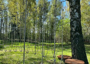 Nowa atrakcja na basenie w Koźminie. Powstał park linowy dla każdego