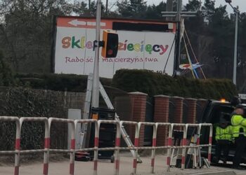 Fotoradar na Zdunowskiej już działa. Kierowcy muszą zdjąć nogę z gazu