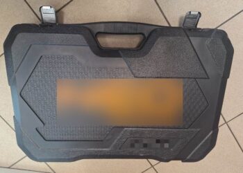 Trzy włamania do aut i kradzież w markecie. 40-latek zatrzymany