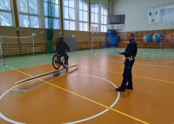 Uczniowie sprawdzili wiedzę o ruchu drogowym. Najlepsi pojadą do Wrocławia