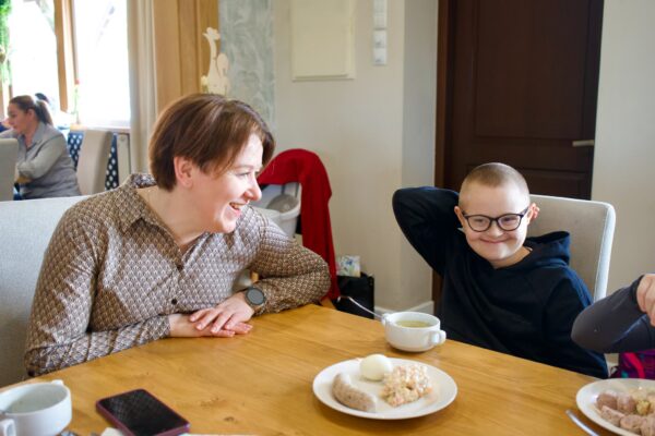 Przy jednym stole jest miejsce dla każdego