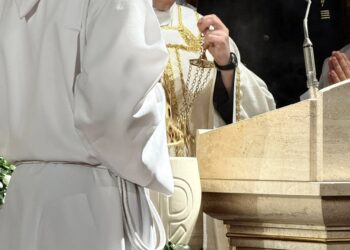 Wielka Sobota – czas ciszy, refleksji i przygotowania na Zmartwychwstanie