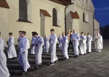 Wielka Sobota – czas ciszy, refleksji i przygotowania na Zmartwychwstanie