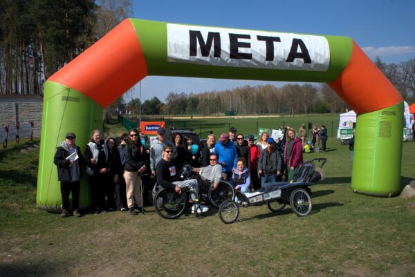 Pokonali 10 kilometrów i własne ograniczenia