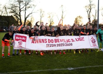 Barycz Sułów zagra w III lidze