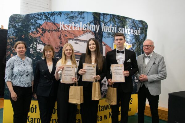 Maturzyści sprawdzili się przed egzaminem. Wyłoniono Szkolnego Mistrza Czytelnictwa