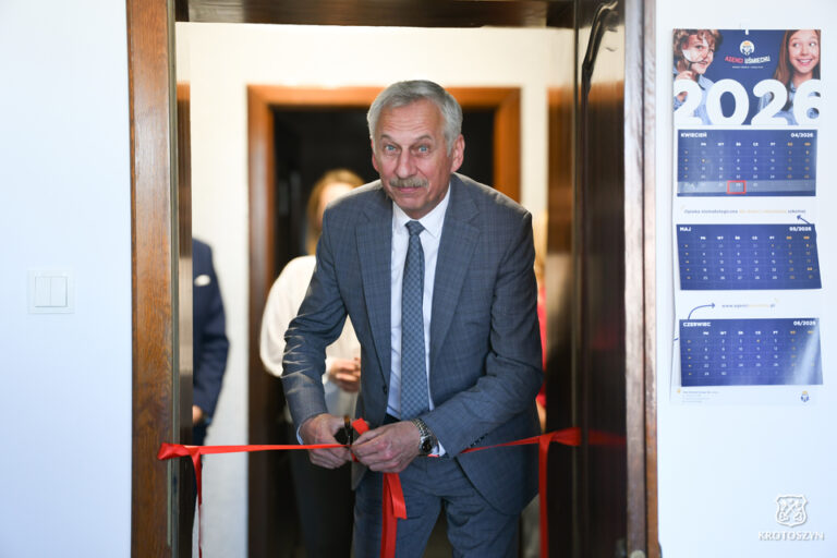Nowy gabinet stomatologiczny w Krotoszynie. Wspólna inicjatywa miasta i powiatu!