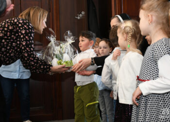 Przedszkolaki z wielkanocną wizytą w Urzędzie Miejskim