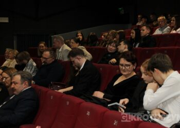 Sześć lat pracy i wielki finał. Premiera „Sary: uwięzionej na Ziemi” w Krotoszynie