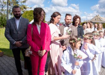Wyjątkowy dzień w Biadkach. Dzieci przystąpiły do I Komunii Świętej
