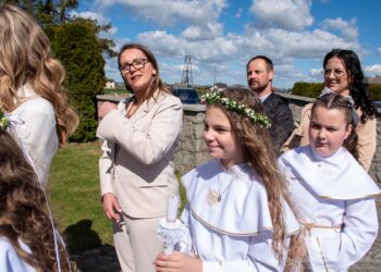 Wyjątkowy dzień w Biadkach. Dzieci przystąpiły do I Komunii Świętej