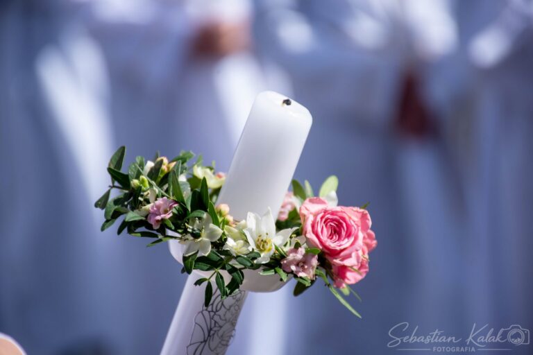 Wyjątkowy dzień w Biadkach. Dzieci przystąpiły do I Komunii Świętej