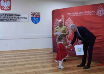 Najlepsi młodzi artyści nagrodzeni. Strażacy oczami dzieci i młodzieży