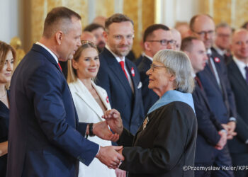 Agnieszka Duczmal-Jaroszewska z Orderem Orła Białego. Najwyższe odznaczenie dla wybitnej dyrygentki z Krotoszyna