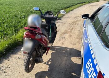 Jechał motorowerem, mając 3,6 promila