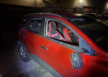 Toporkiem zniszczył auto i groził właścicielce. 41-latek trafił do aresztu