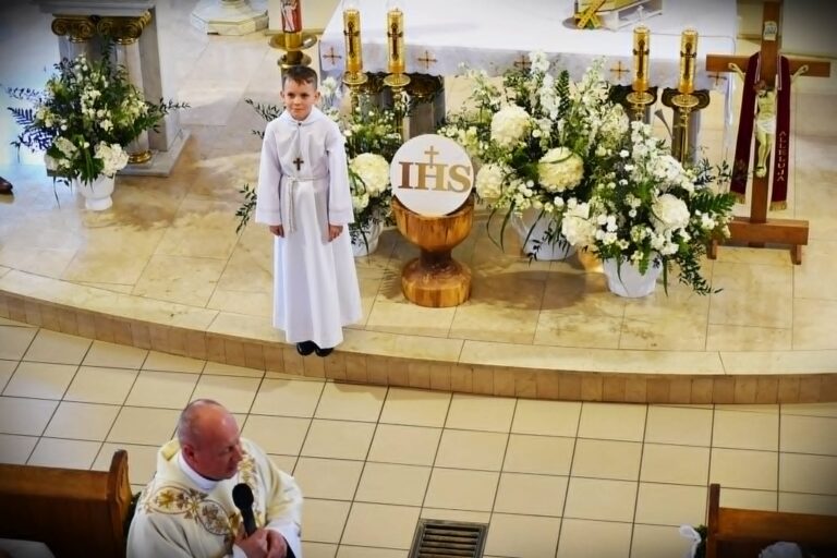 Pierwsza Komunia Święta w parafii św. Andrzeja Boboli