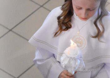 Pierwsza Komunia Święta w parafii św. Andrzeja Boboli