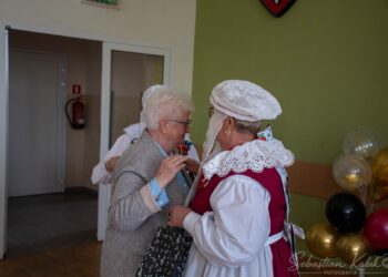 Zespół Ludowy „Lutogniewiacy” świętował 40-lecie istnienia