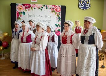 Zespół Ludowy „Lutogniewiacy” świętował 40-lecie istnienia