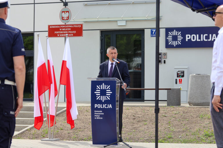 Nowy posterunek policji otwarty w Krośnicach