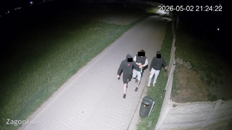 Wandalizm w Sulmierzycach. „Jesteście nagrani przez inne kamery”. Burmistrz ostrzega sprawców dewastacji