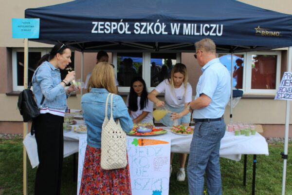 Młodzi rozmawiali o zdrowiu, wyborach i bezpieczeństwie Młodzi rozmawiali o zdrowiu, wyborach i bezpieczeństwie