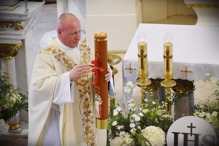 Pierwsza Komunia Święta w parafii św. Andrzeja Boboli