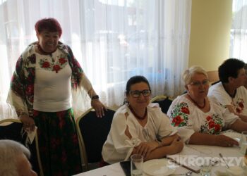 „W Perzycach też rozbłysła radość”. IV Spotkanie z pieśnią Maryjną w Perzycach