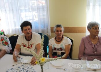 „W Perzycach też rozbłysła radość”. IV Spotkanie z pieśnią Maryjną w Perzycach