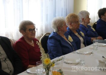 „W Perzycach też rozbłysła radość”. IV Spotkanie z pieśnią Maryjną w Perzycach