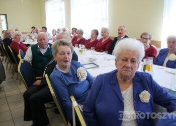 „W Perzycach też rozbłysła radość”. IV Spotkanie z pieśnią Maryjną w Perzycach