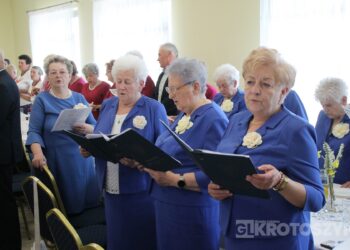 „W Perzycach też rozbłysła radość”. IV Spotkanie z pieśnią Maryjną w Perzycach