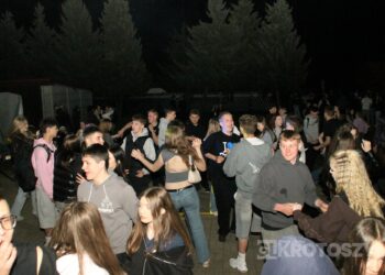 Potańcówka w Chwaliszewie przyciągnęła tłumy. „Takich imprez brakuje w gminie”