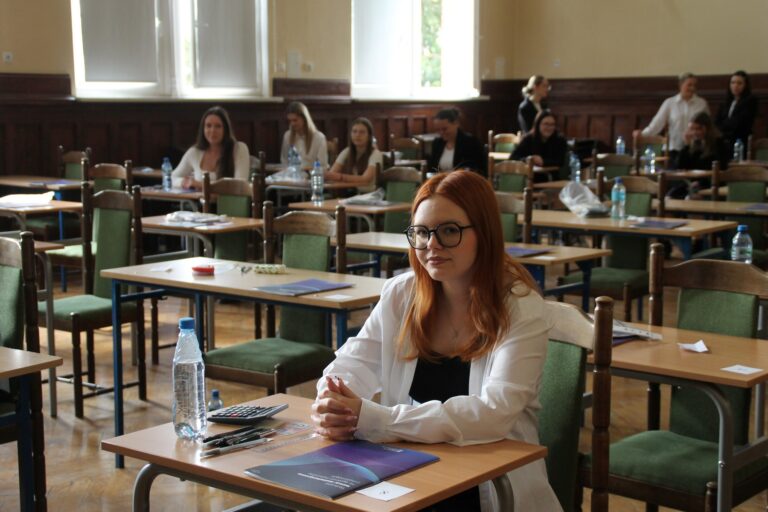 Poranek z matematyką. Sprawdziliśmy, jak maturzyści radzili sobie w Krotoszynie