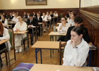 Poranek z matematyką. Sprawdziliśmy, jak maturzyści radzili sobie w Krotoszynie
