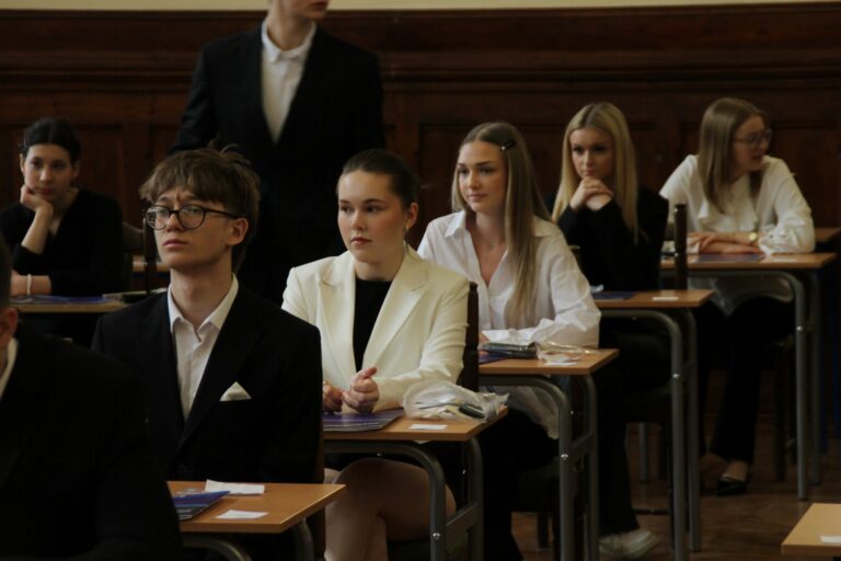 Poranek z matematyką. Sprawdziliśmy, jak maturzyści radzili sobie w Krotoszynie