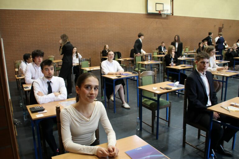 Poranek z matematyką. Sprawdziliśmy, jak maturzyści radzili sobie w Krotoszynie