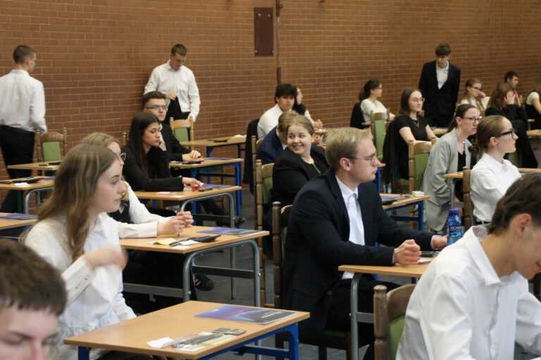 Poranek z matematyką. Sprawdziliśmy, jak maturzyści radzili sobie w Krotoszynie