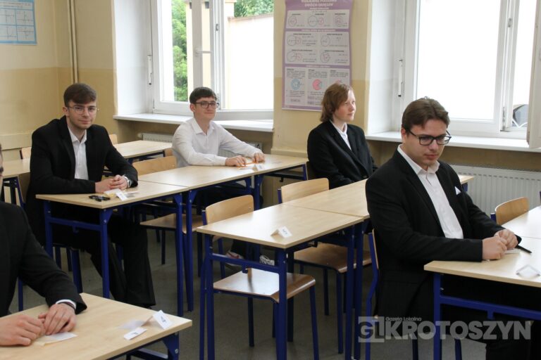 Egzamin z języka angielskiego za maturzystami. Jak poszło w Krotoszynie?