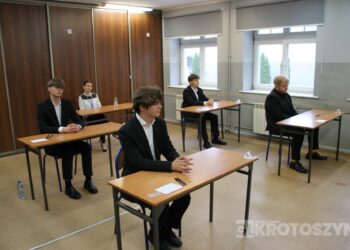 Poranek z językiem angielskim rozszerzonym. Sprawdziliśmy, jak maturzyści radzili sobie w Krotoszynie